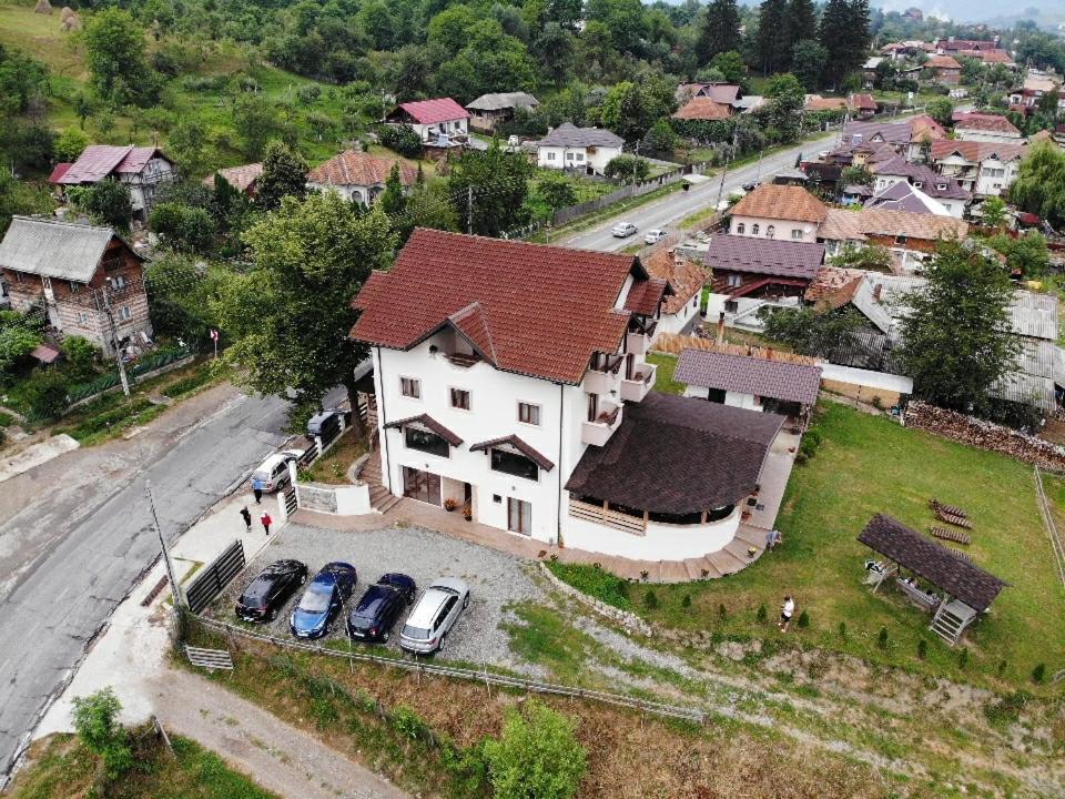 Heaven Guesthouse Корбени Экстерьер фото