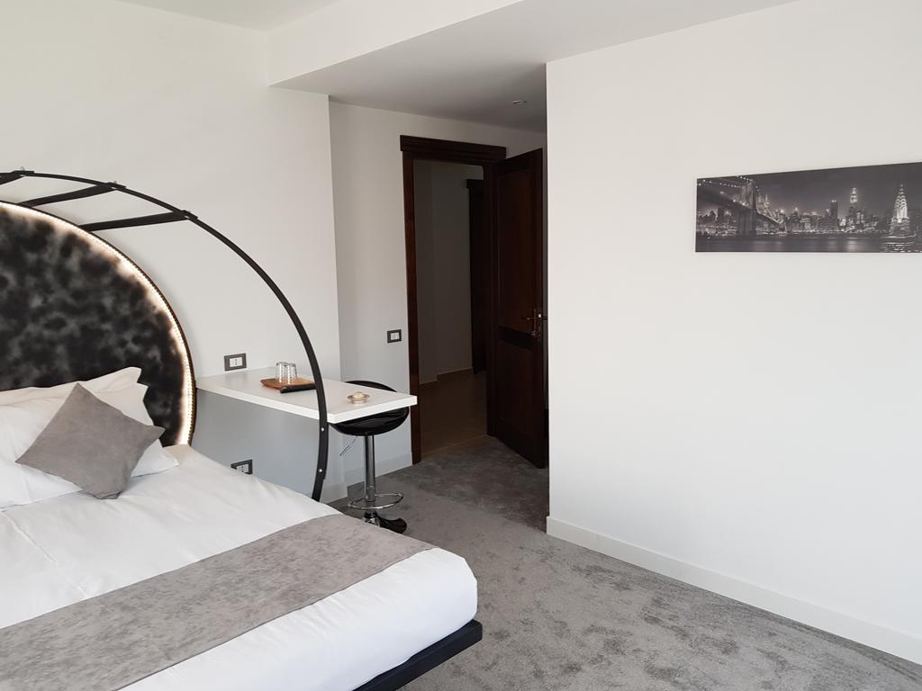 Heaven Guesthouse Корбени Экстерьер фото