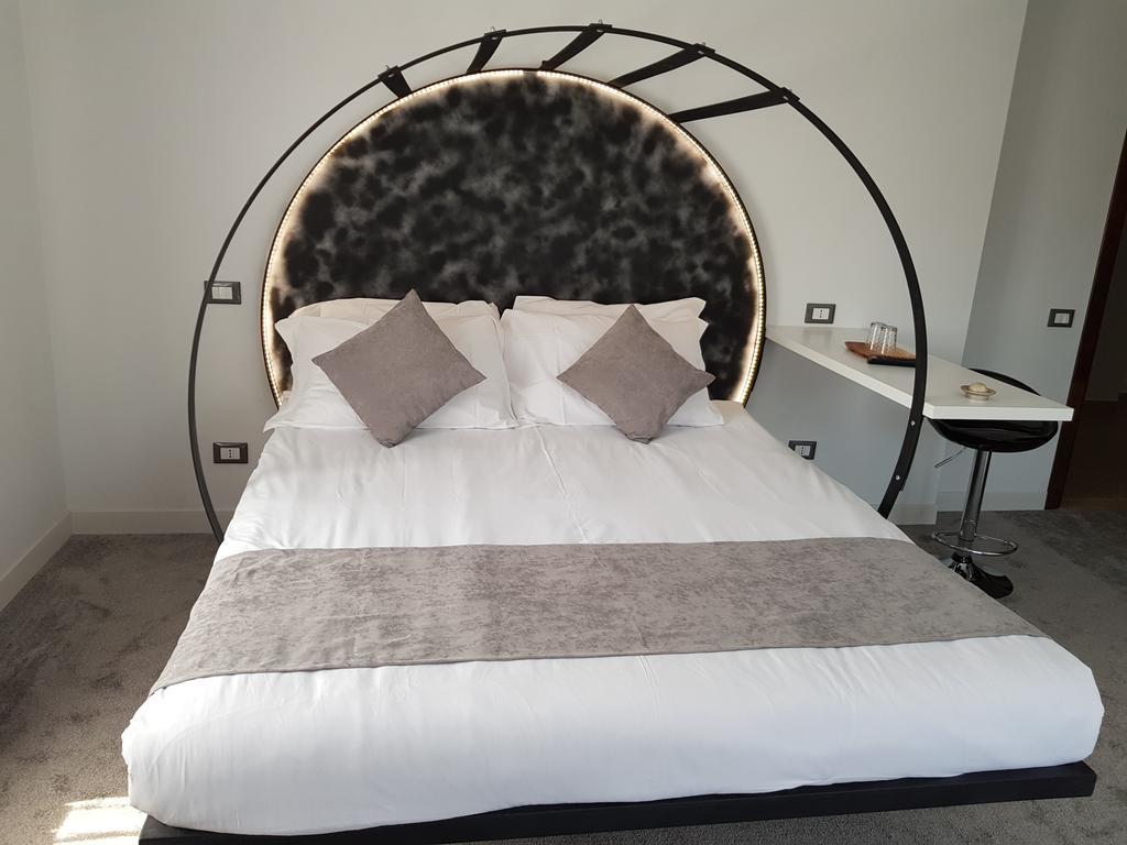 Heaven Guesthouse Корбени Экстерьер фото