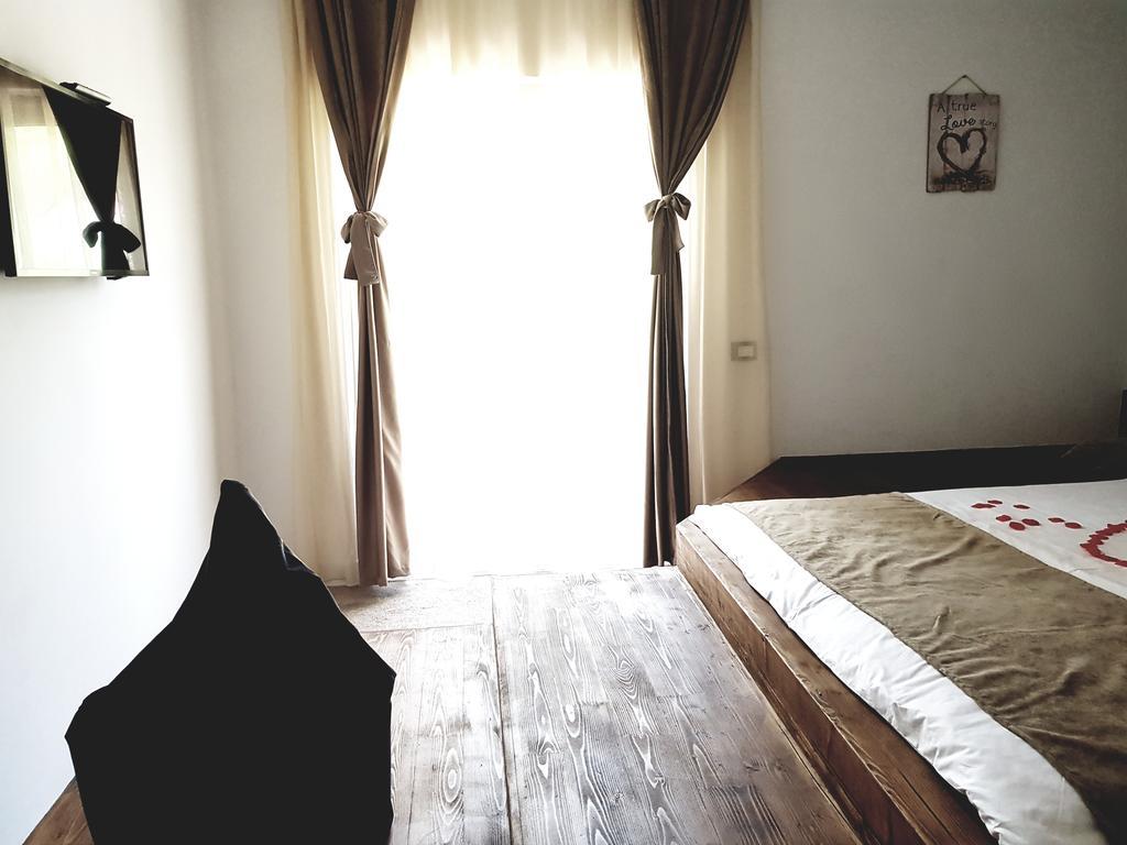 Heaven Guesthouse Корбени Экстерьер фото