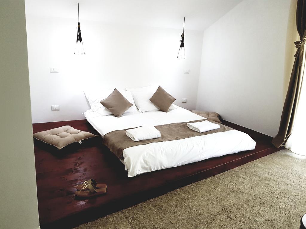 Heaven Guesthouse Корбени Экстерьер фото