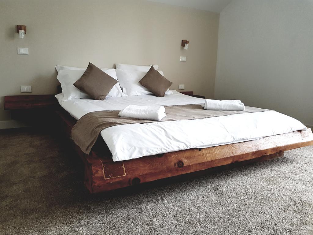 Heaven Guesthouse Корбени Экстерьер фото