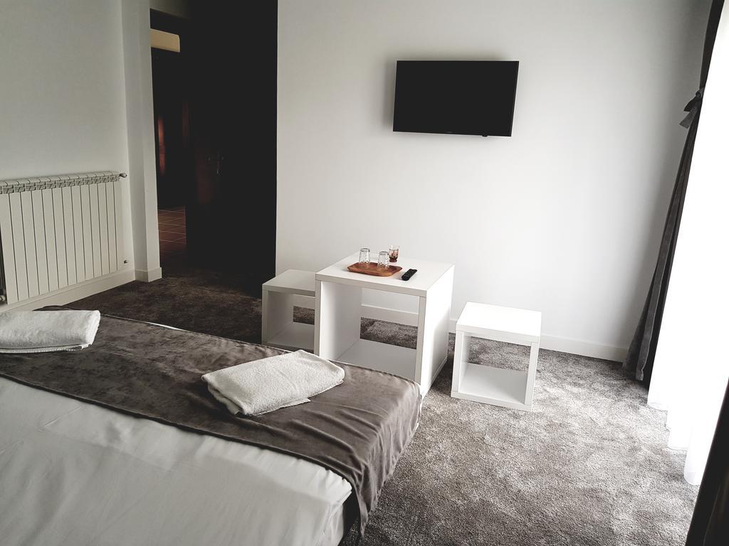 Heaven Guesthouse Корбени Экстерьер фото