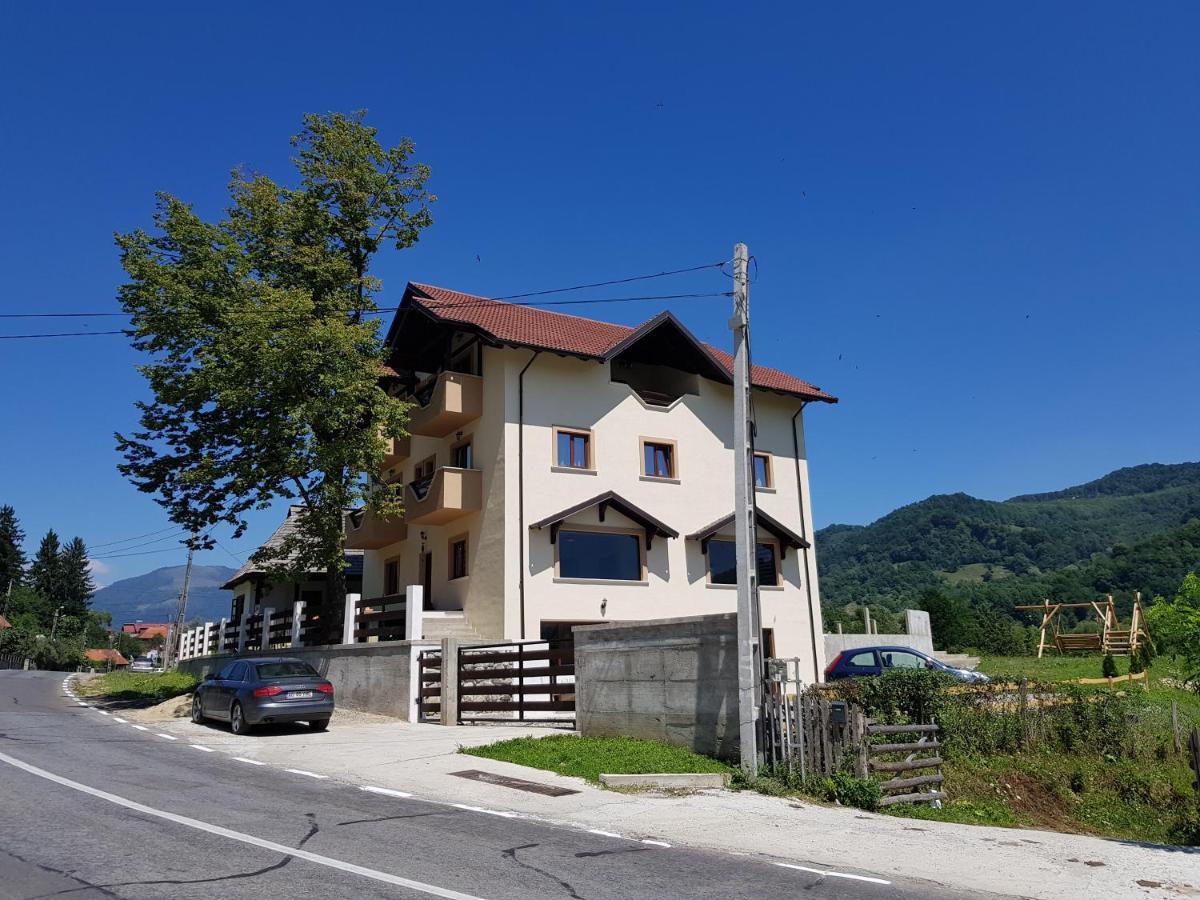 Heaven Guesthouse Корбени Экстерьер фото